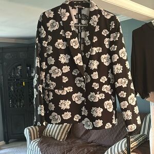 Back and White Blazer